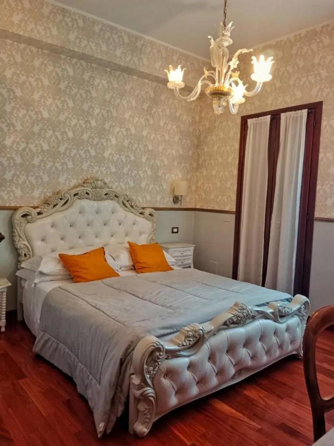 Bed and Breakfast Relais Toti Beb Bed E Breakfast Мольяно-Венето Экстерьер фото